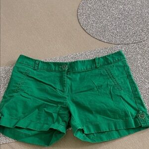 The Limited Vibrant Green Women's size 4 shorts